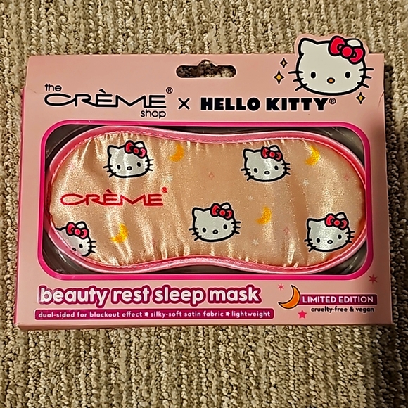 The Crème Shop x Hello Kitty Sleep Mask - Picture 2 of 4